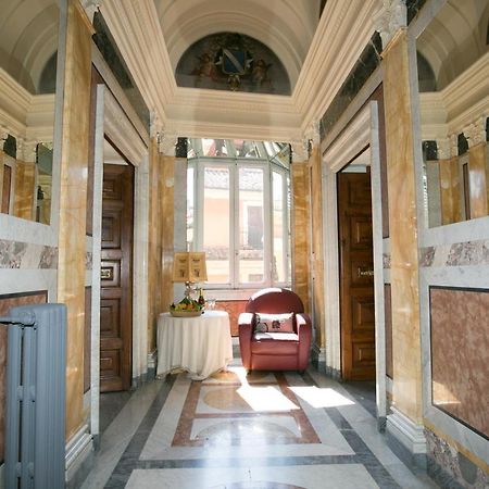 Private Room In Roma Centro Storico Extérieur photo