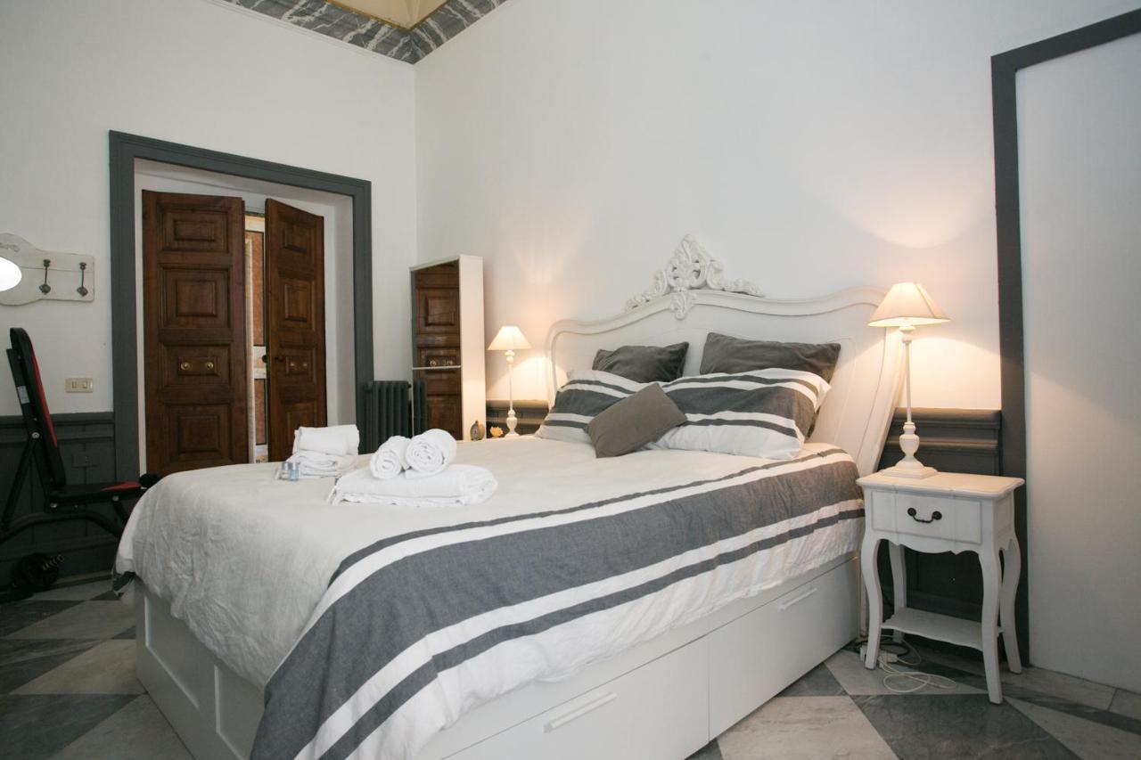 Private Room In Roma Centro Storico Extérieur photo