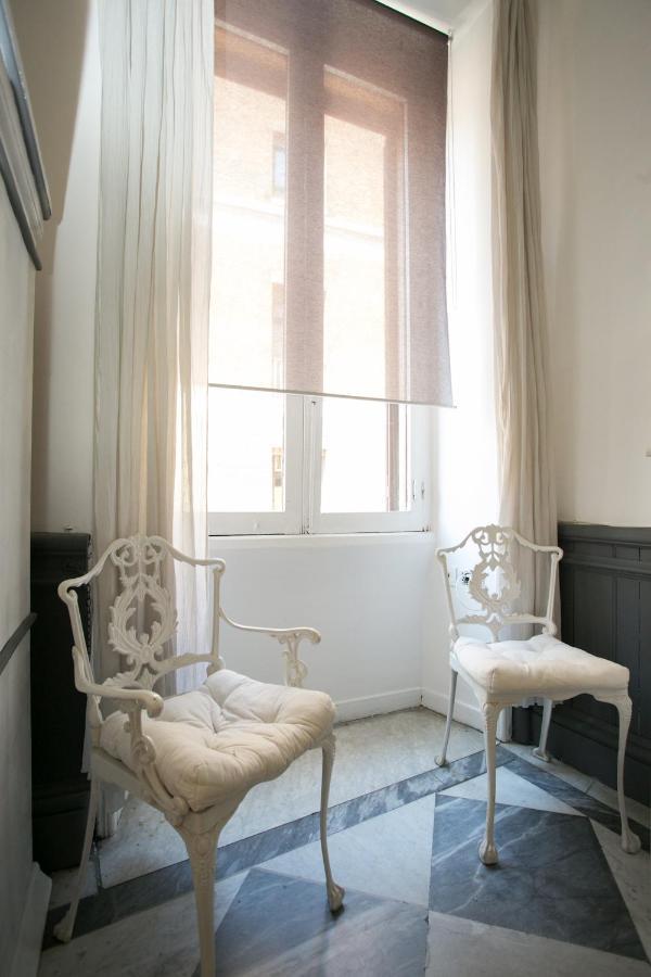 Private Room In Roma Centro Storico Extérieur photo